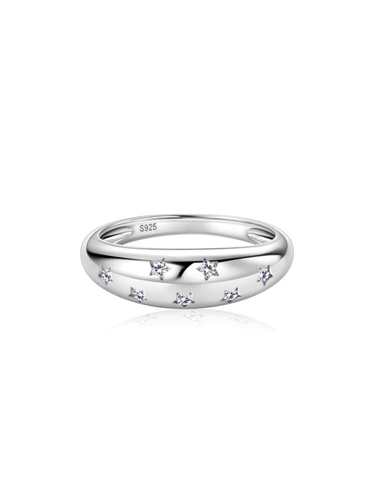 Anillo Firmamento con Diamantes Moissanite en Plata 925 y Baño de Oro Blanco de 18 kt.