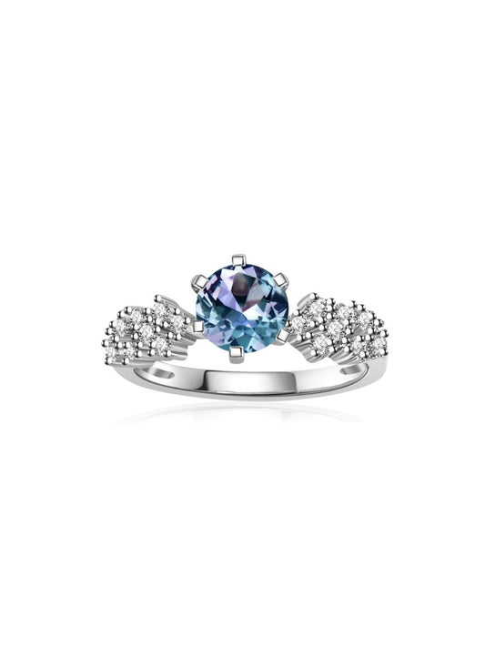 Anillo Nova con Alejandrita en Plata 925 y Baño de Oro Blanco de 18 kt.