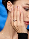 Anillo Auri con Diamante Moissanite en Plata 925 y Baño de Oro Blanco de 18 kt.