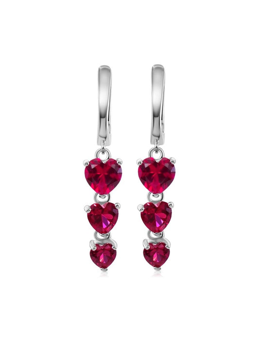 Aretes Corazones con Rubi en Plata 925 y Baño de Oro Blanco de 18kt.