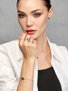 Pulsera Estelar con Esmeralda en Plata 925 y Baño de Oro Blanco de 18 kt.