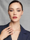 Aretes Nova con Alejandrita en Plata 925 y Baño de Oro Blanco de 18 kt.