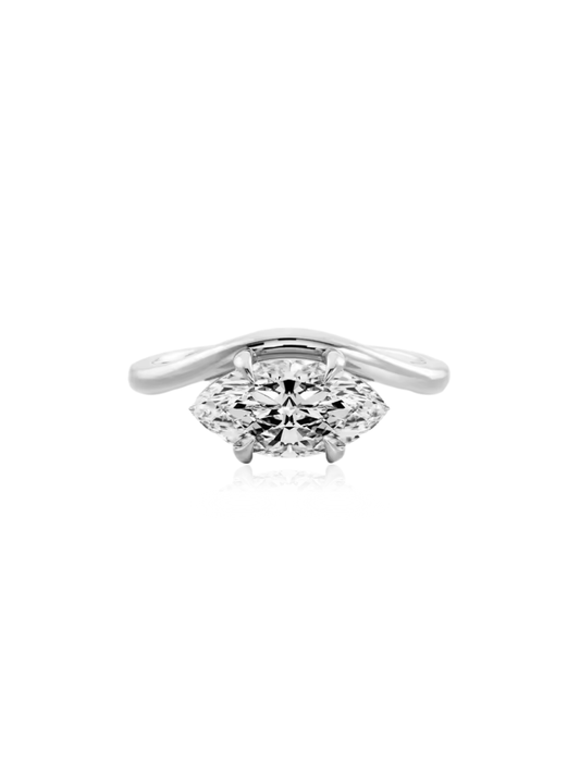 Anillo con Zirconia 5A en Plata 925 con Baño de Oro de 18 kt Harmony Marquise
