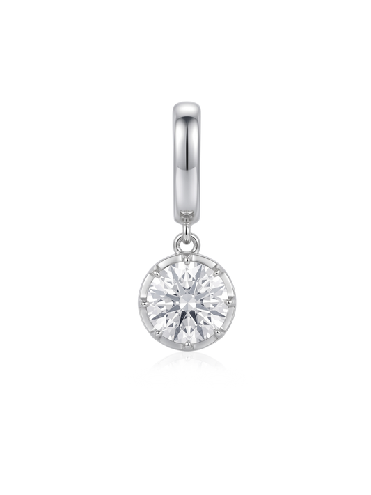 Charm Abril Moissanite en Plata 925 y Oro de 18 kt