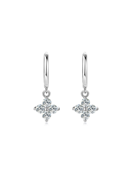 Arracadas con Diamante Moissanite en Plata 925 con Baño de Oro de 18 kt Clover