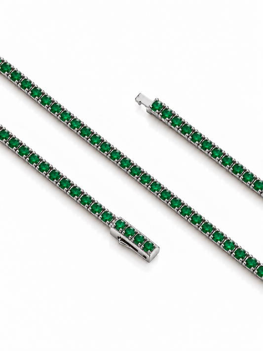 Brazalete Tennis 2mm con Esmeralda en Plata 925 y Baño de Oro Blanco de 18 kt.