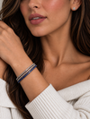 Brazalete Tennis 2mm con Zafiro Azul en Plata 925 y Baño de Oro Blanco de 18 kt