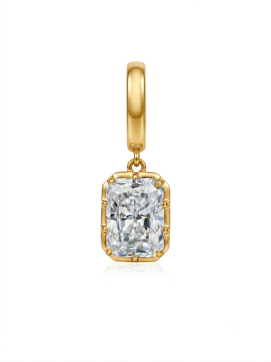 Charm Emerald Cut Moissanite en Plata 925 y Oro de 18kt